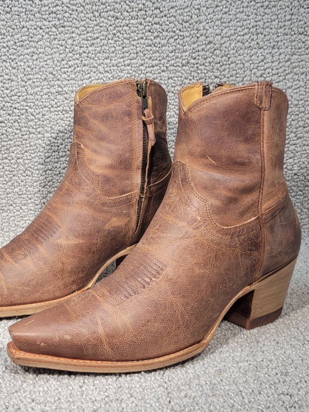 Tecovas The Daisy Women's US Size 9B Scotch Goat Bootie Boots